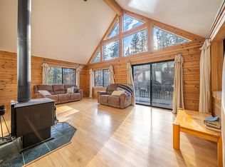 17178 Phillips Rd, Oak Run, CA 96069