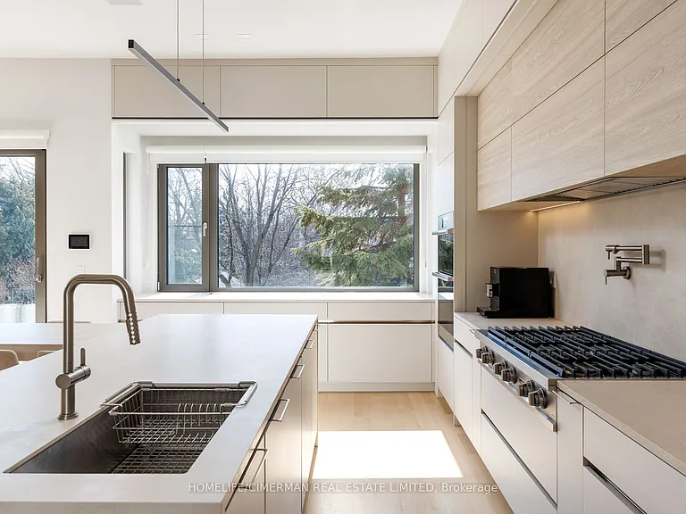 21 Farrell Ave — Photo 16