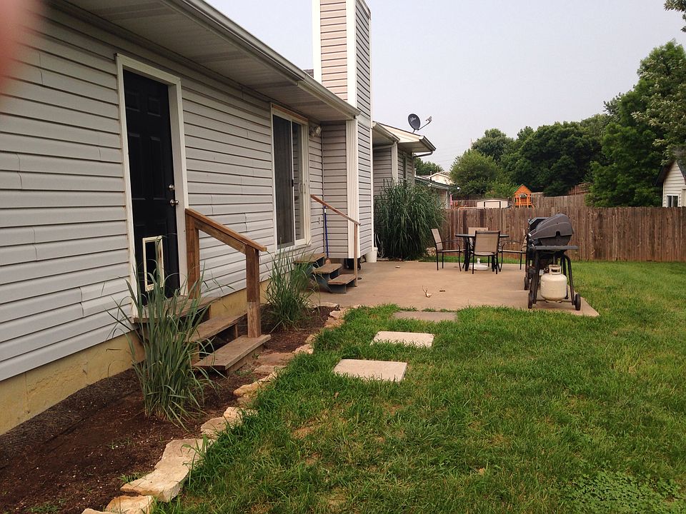 2nd image of 1334 Manuka Dr