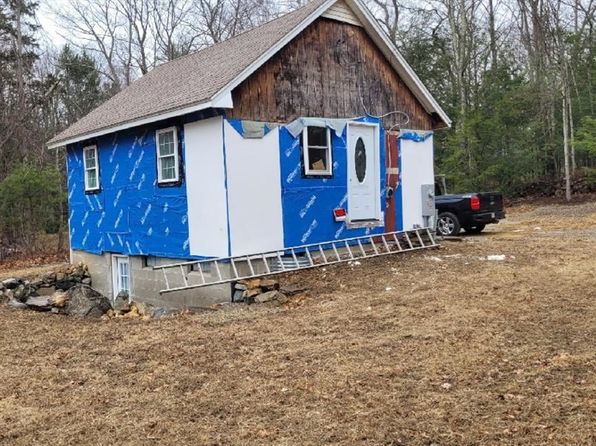 36 Pine Rd, Charlton, MA 01507