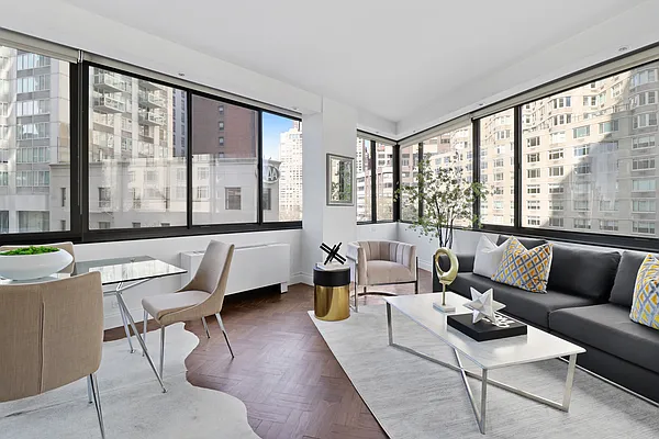 Sold by Compass | media 2