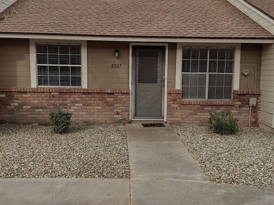 1st image of 8907 W Loma Ln