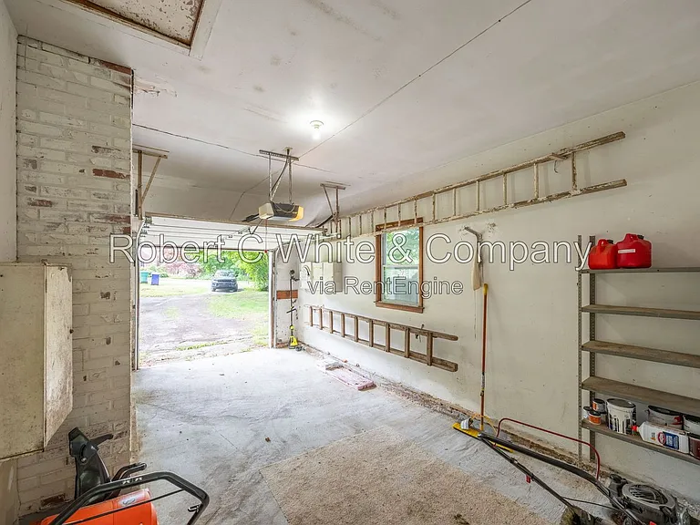 42 Mountain Ave — Photo 24