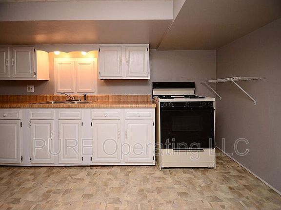 3rd image of 406 N 49th St Unit 10