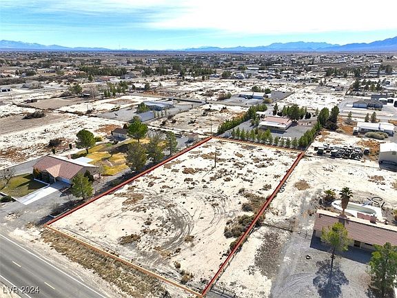 2nd image of 1471 W Calvada Blvd