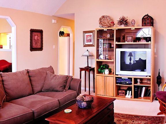 2nd image of 14208 Thrushwood Ct