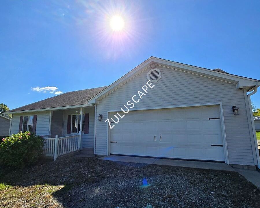 1st image of 11929 E 166th St