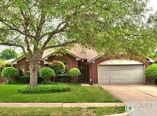 704 Bridgewater Ln, Mesquite, TX 75181