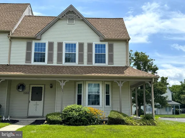 127 Knoll Dr, Blackwood, NJ 08012