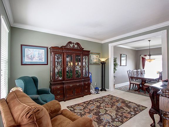 3rd image of 11705 Crow Hill Dr