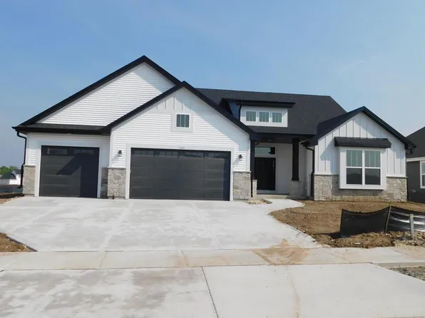 1019 Candleberry LANE, Grafton, WI 53024