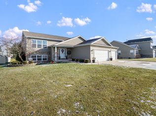 17219 Nightingale Pl, Lowell, IN 46356