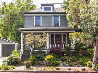 3705 SE 13th Ave, Portland, OR 97202