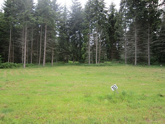 2nd image of 0 003 King Salmon Ct