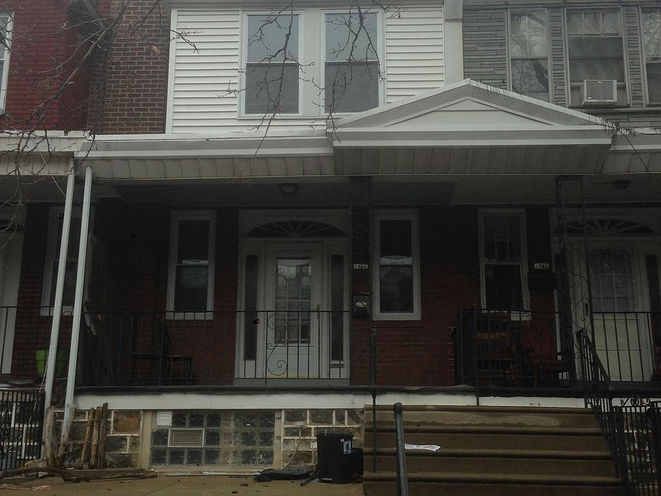 1st image of 575 E Carver St