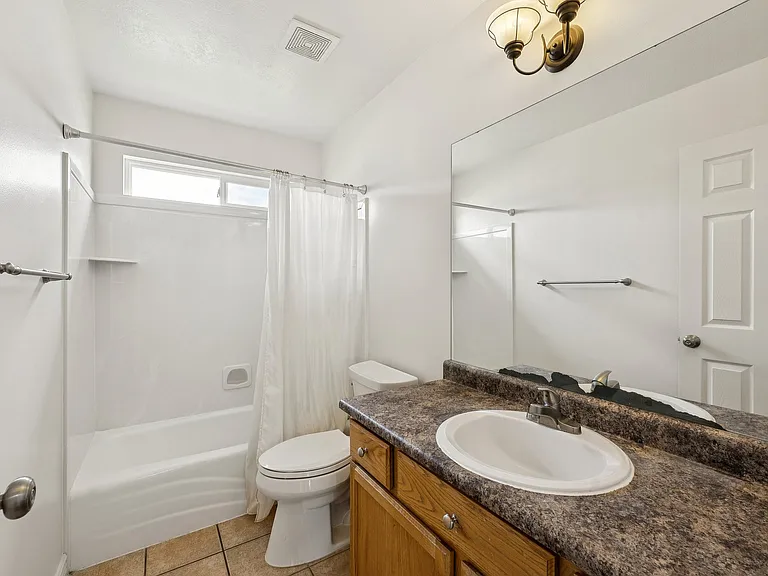 1884 Shepard Ln #1 — Photo 7