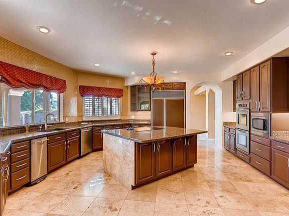 2nd image of 5885 W Del Lago Cir