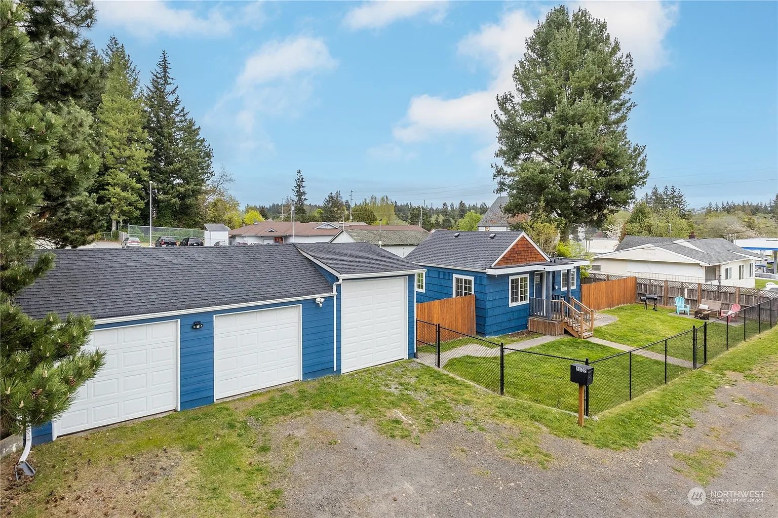 2132 NE Bellpark Drive photo 1