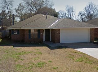 2534 Downs Cir, Bossier City, LA 71111
