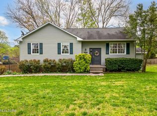 1701 Sedgewick Dr, Knoxville, TN 37922