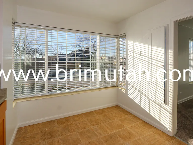 2613 S Hartford St — Photo 6
