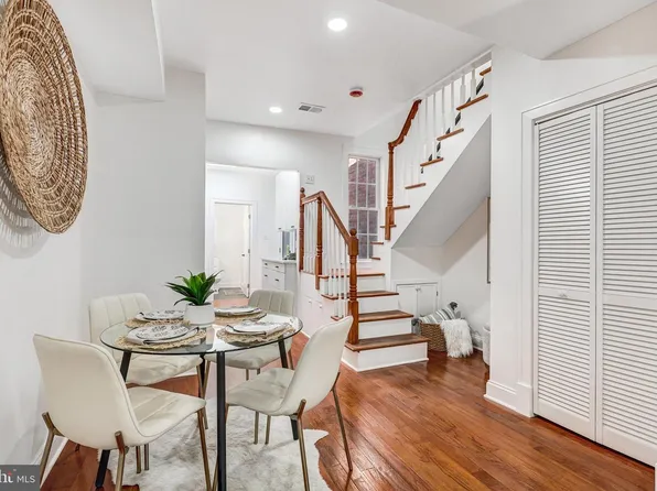 1113 Holbrook Ter NE, Washington, DC 20002