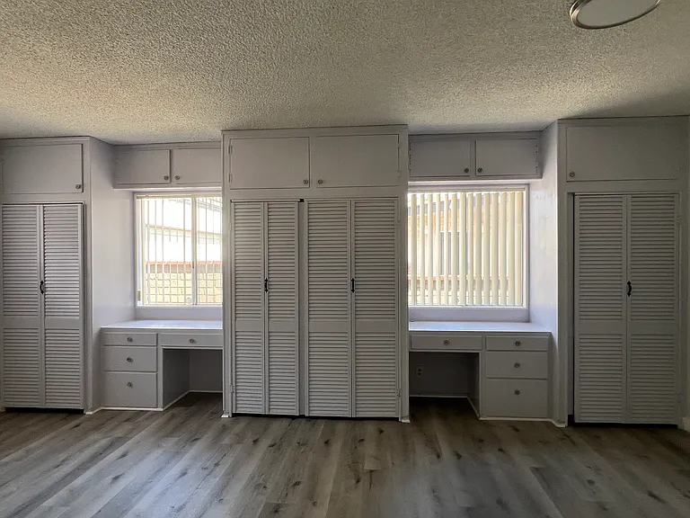 1115 S El Molino St — Photo 30