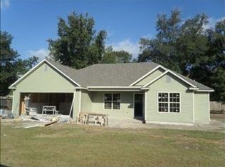 4444 Quarterman Estates Dr, Valdosta, GA 31601