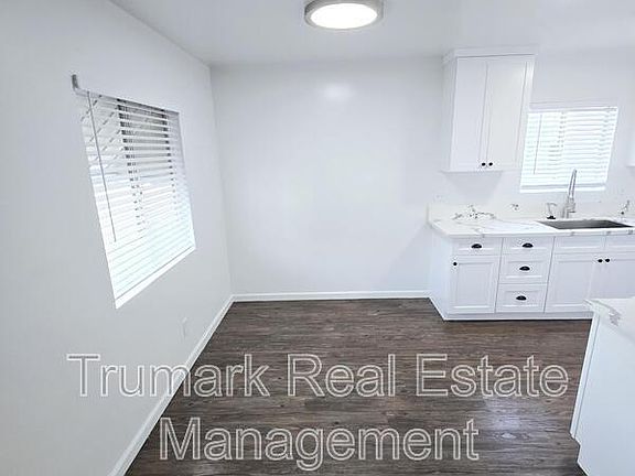 3rd image of 337 Riverdale Dr #11
