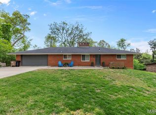 1847 Lakeshore Dr, Cape Girardeau, MO 63701