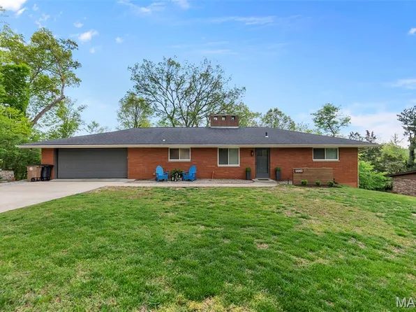 1847 Lakeshore Dr, Cape Girardeau, MO 63701