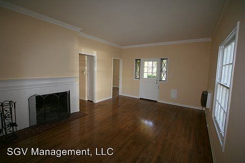 5th image of 132 S El Molino Ave