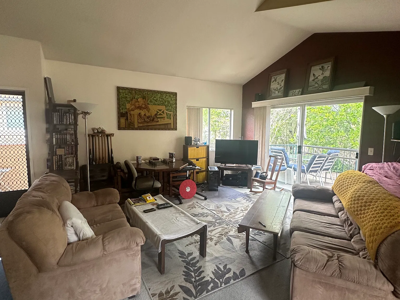 3 bed, 1230 sqft, $1,300 — Photo 4