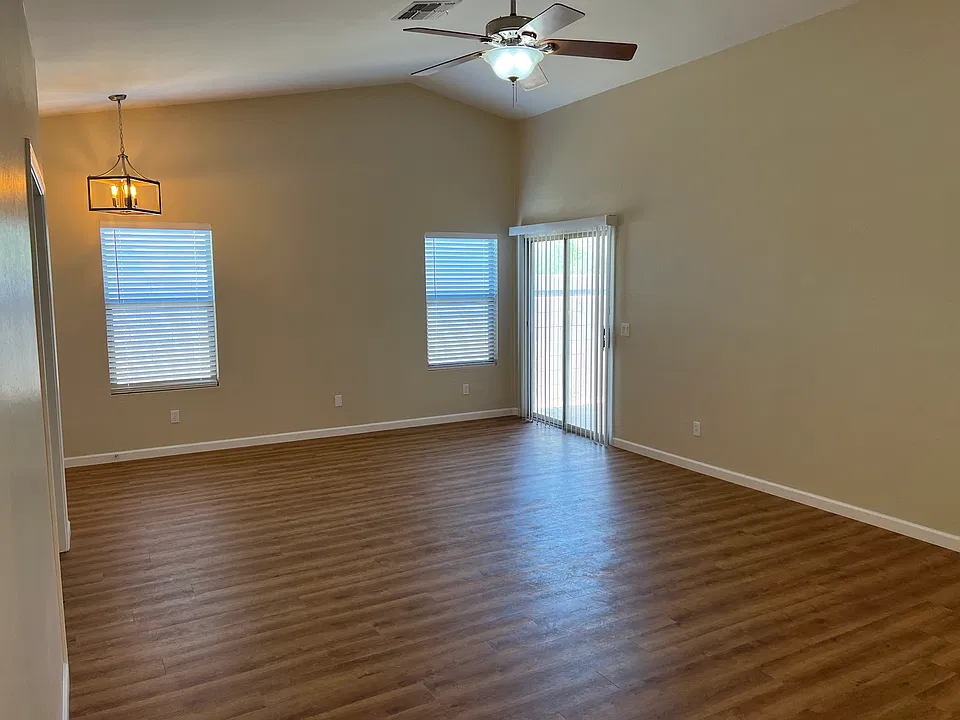 2248 N Sabino Ln