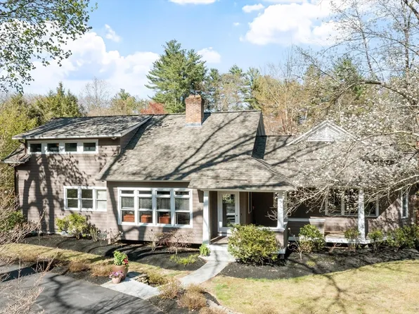 343 Holden Wood Rd, Concord, MA 01742