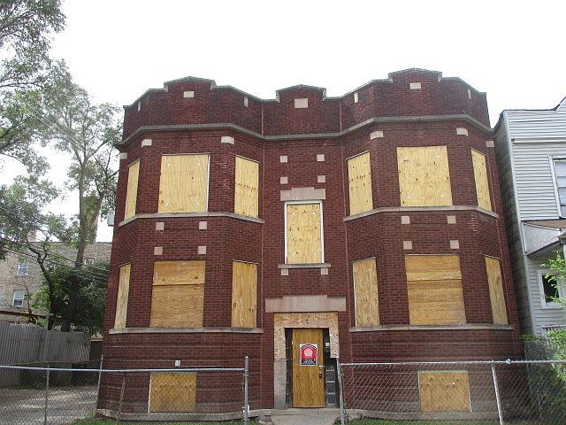 1st image of 814 N Latrobe Ave