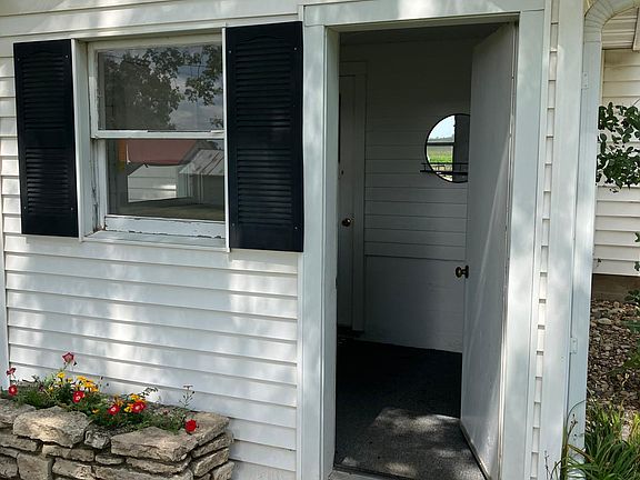 Mudroom entrance