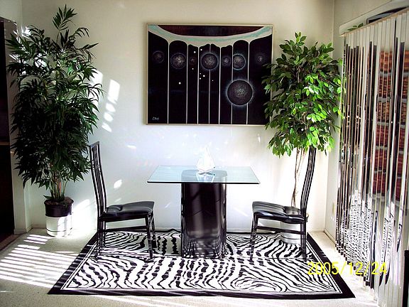 Dining area outside Kitchen