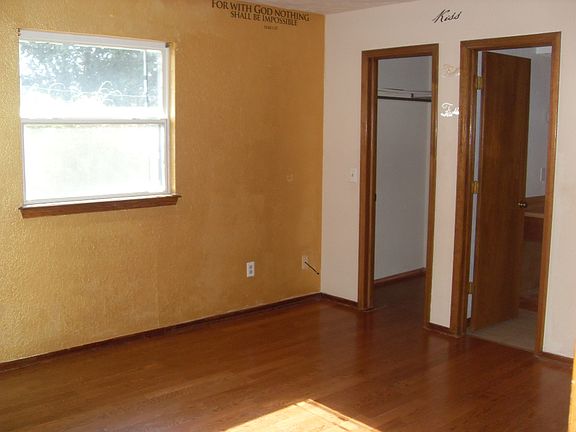 5th image of 729 NW 113th St