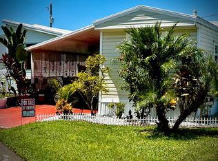 2065 N Mobile Estates Dr, Sarasota, FL 34231