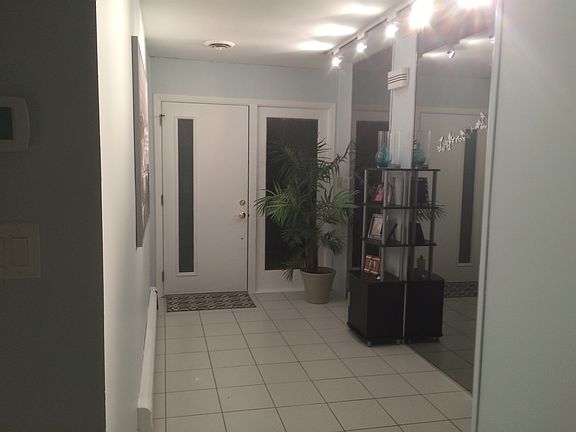 Entry way