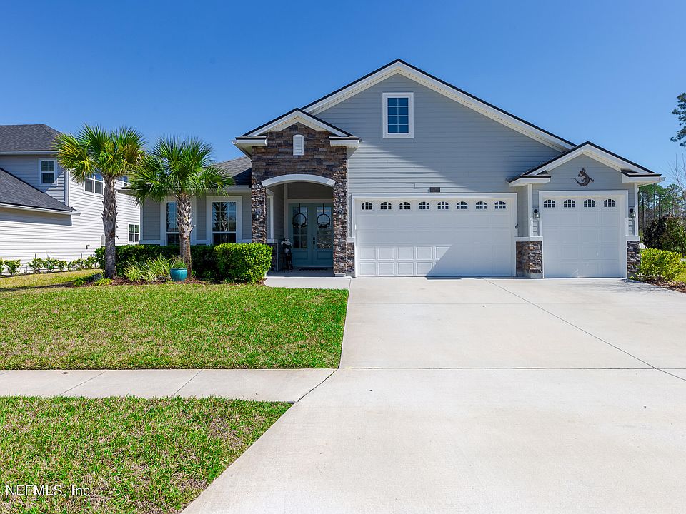 1st image of 26 CYPRESS BANKS Drive