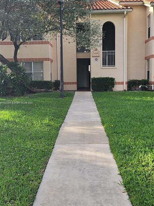 1st image of 3440 Pinewalk Dr N APT 512