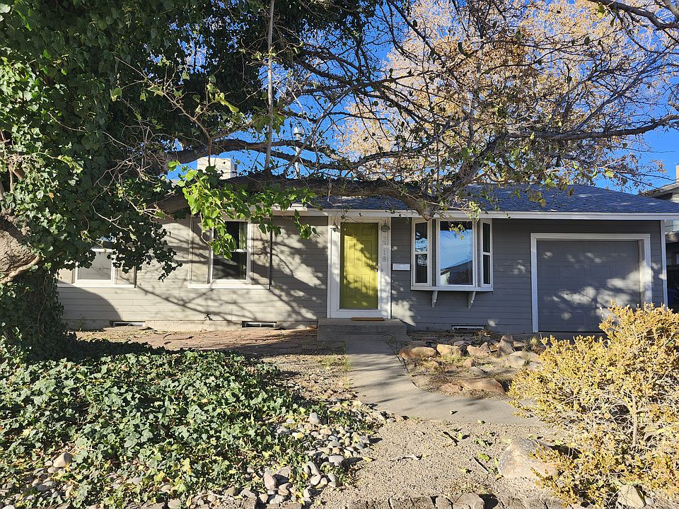 1st image of 2918 Jane Ct NE