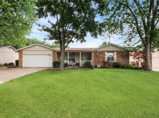 62 Park Charles Blvd N, Saint Peters, MO 63376