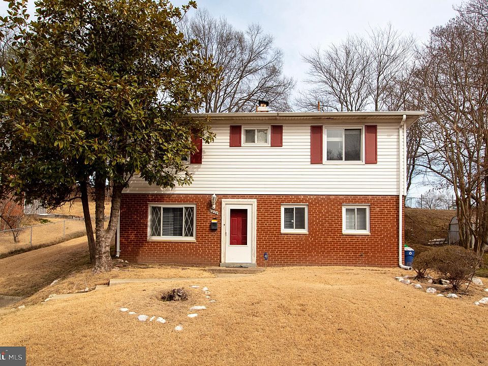 1st image of 6909 Furman Pkwy