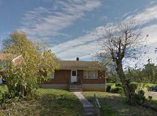 1321 Crescent St NW, Roanoke, VA 24017