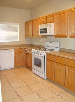 4th image of 1135 Drowsy Water Ct