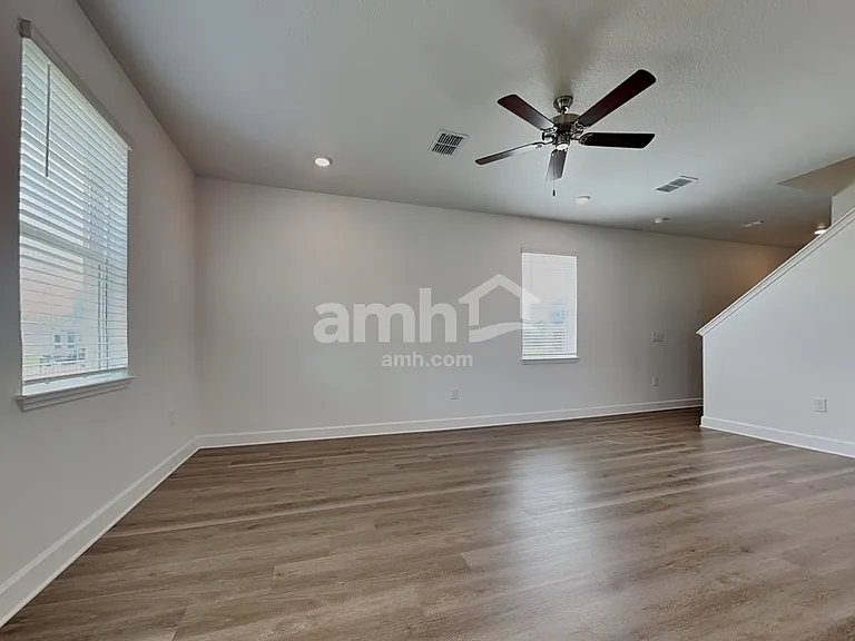 16467 Cheyanne Ct — Photo 8