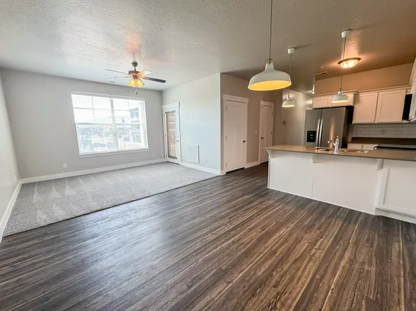 2178 W Main St #D201, Lehi, UT 84043